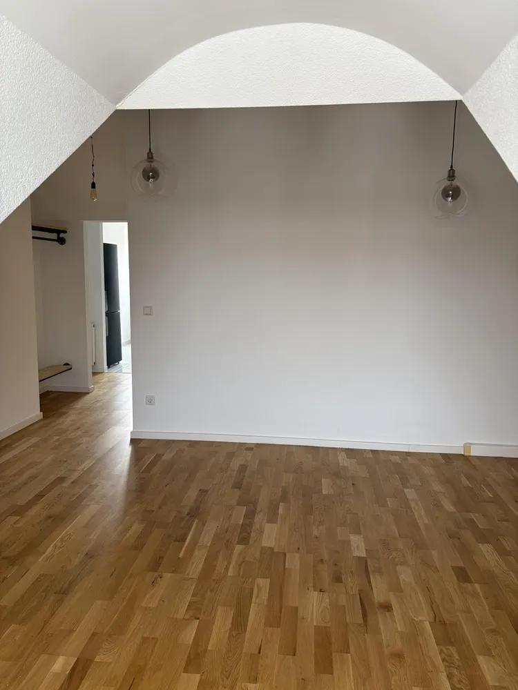 2 Zimmer Wohnung mit 49 m² in Frankfurt am Main – Bild 2