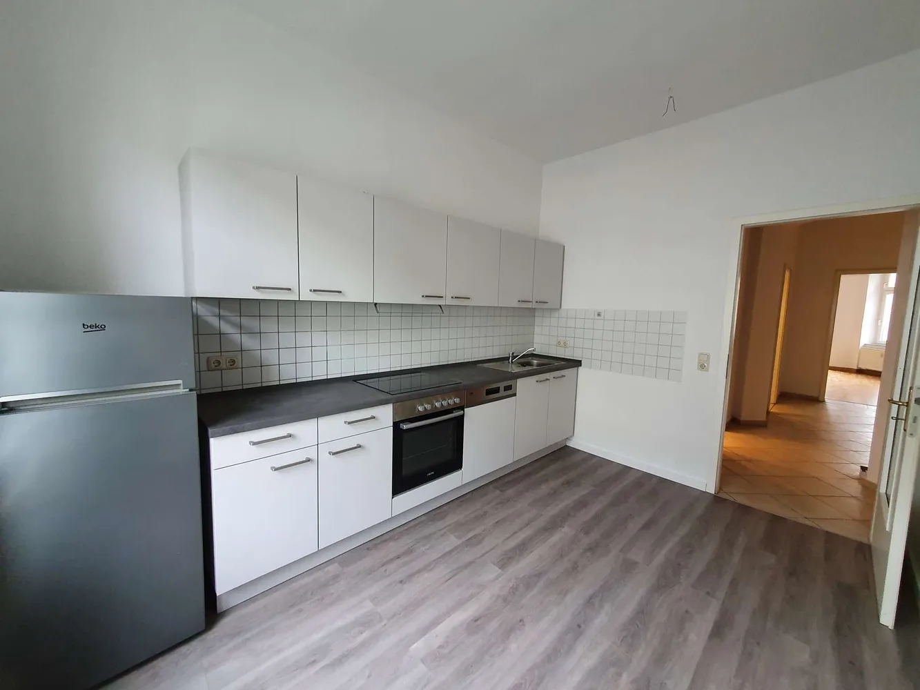 2 Zimmer Wohnung mit 67 m² in Plauen – Bild 2