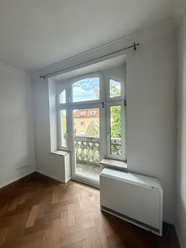 4 Zimmer Wohnung mit 130 m² in München – Bild 12