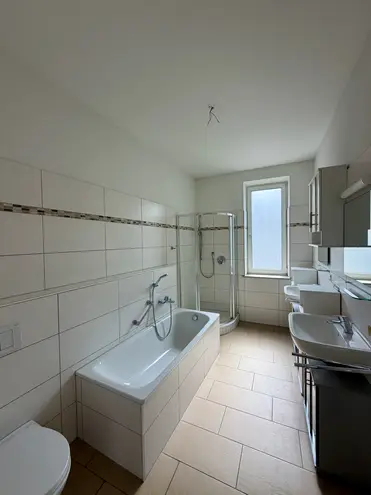 4 Zimmer Wohnung mit 130 m² in München – Bild 4