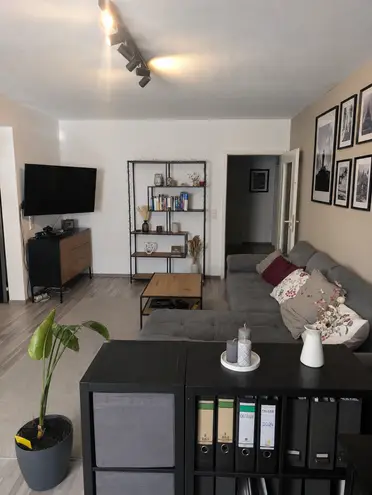 3 Zimmer Wohnung mit 87 m² in Frankfurt am Main – Bild 3