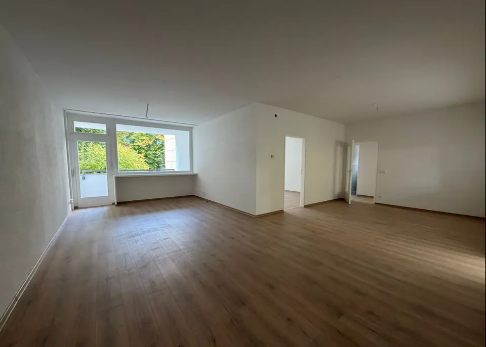 4 Zimmer Wohnung mit 126 m² in Ettlingen – Bild 1