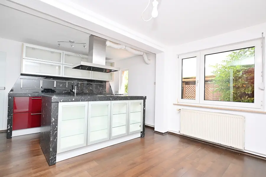 4 Zimmer Haus mit 180 m² in Hannover – Bild 2