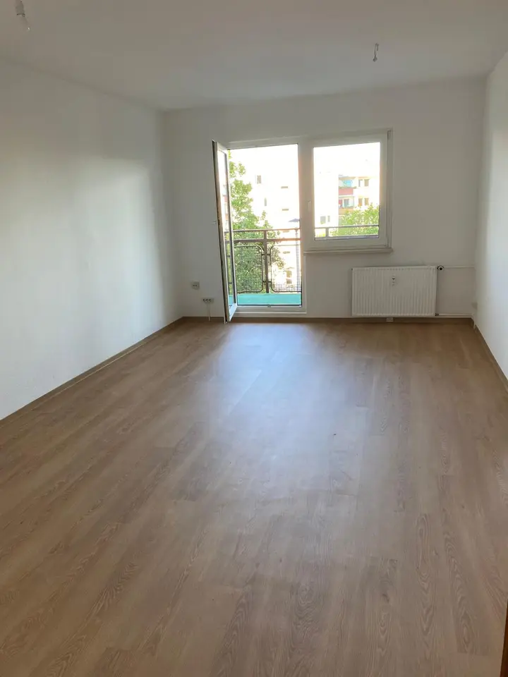 3 Zimmer Wohnung mit 69 m² in Jena – Bild 1