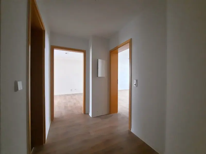 2 Zimmer Wohnung mit 54 m² in Plauen – Bild 5
