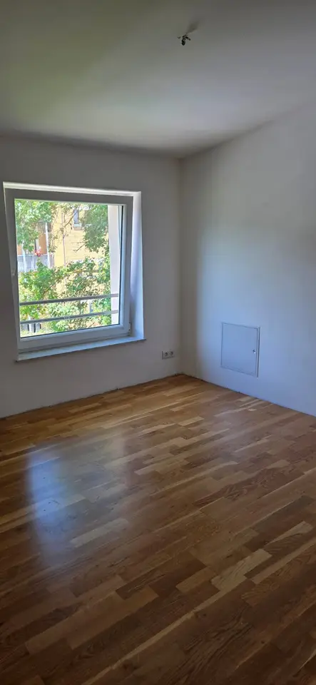 3 Zimmer Wohnung mit 94 m² in Plauen – Bild 3