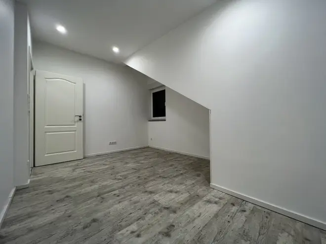 4 Zimmer Wohnung mit 135 m² in Neuss – Bild 11