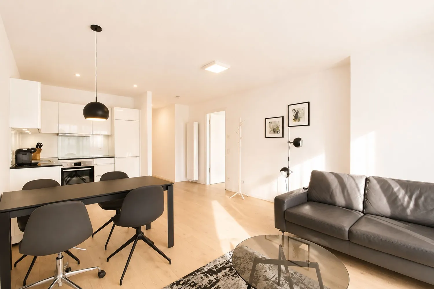 2 Zimmer Wohnung mit 52 m² in Stuttgart – Bild 1