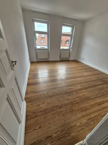 2 Zimmer Wohnung mit 64 m² in Saarbrücken – Bild 2