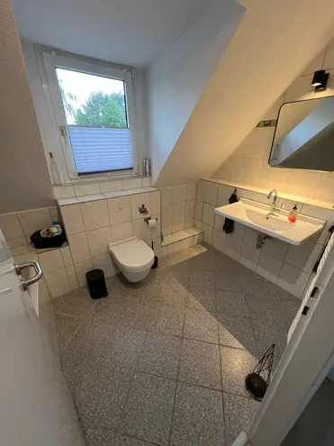 2 Zimmer Wohnung mit 57 m² in Krefeld – Bild 11