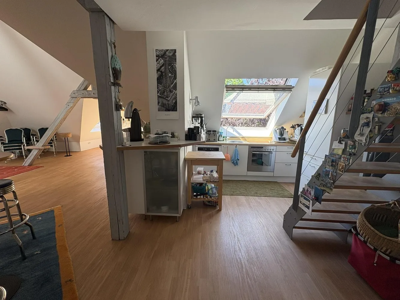3 Zimmer Wohnung mit 214 m² in Hannover – Bild 1