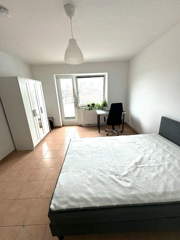 WG-Zimmer mit 15 m² in Düsseldorf – Bild 1