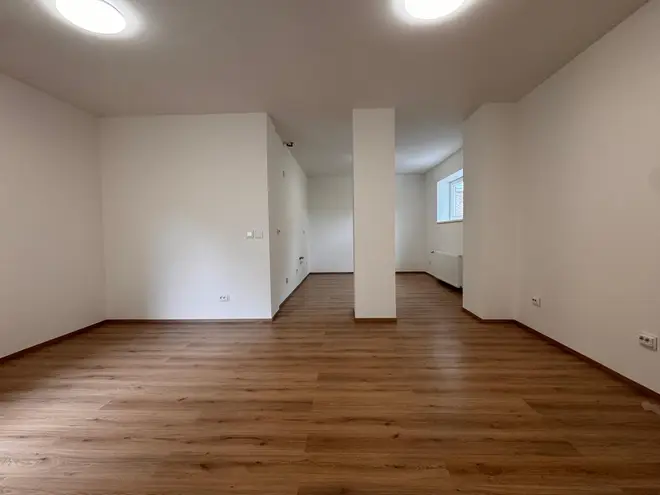7 Zimmer Wohnung mit 145 m² in Oberhausen – Bild 3