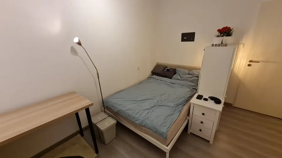 WG-Zimmer mit 73 m² in Stuttgart – Bild 2