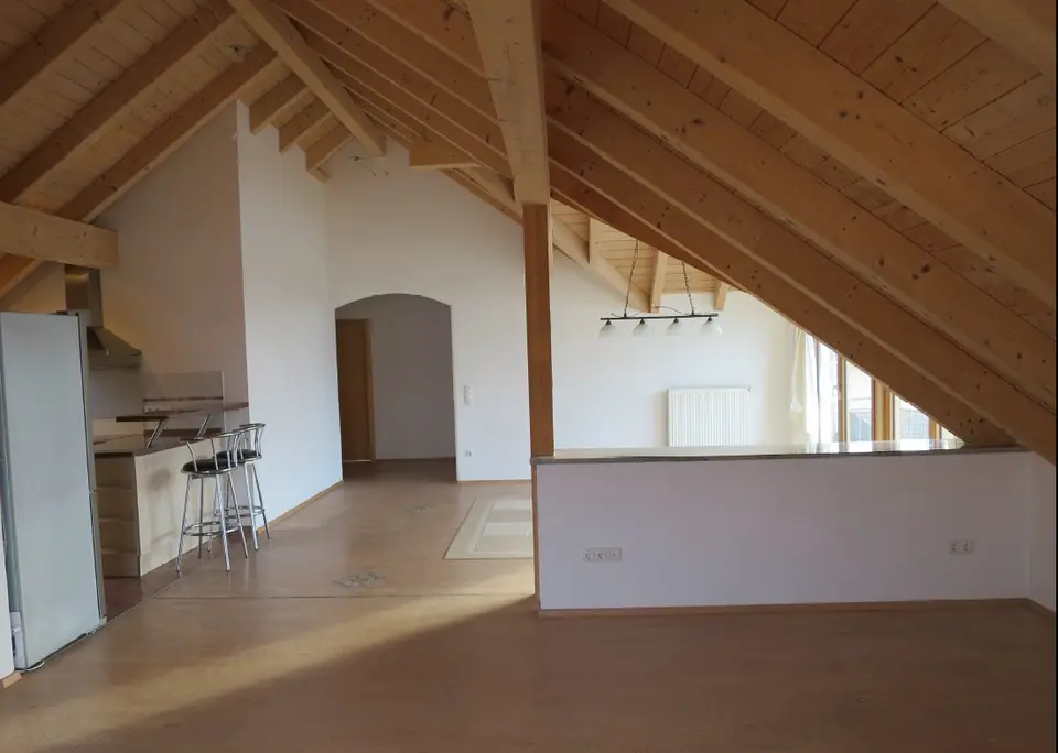 7 Zimmer Wohnung mit 130 m² in Erding – Bild 6