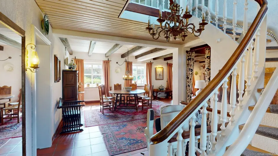 5 Zimmer Haus mit 204 m² in Landshut – Bild 5