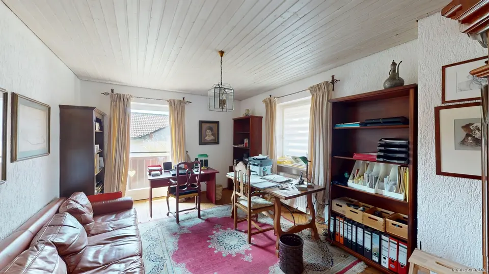5 Zimmer Haus mit 204 m² in Landshut – Bild 9
