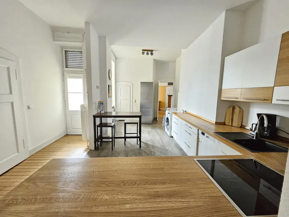 6 Zimmer Wohnung mit 120 m² in Saarbrücken – Bild 7