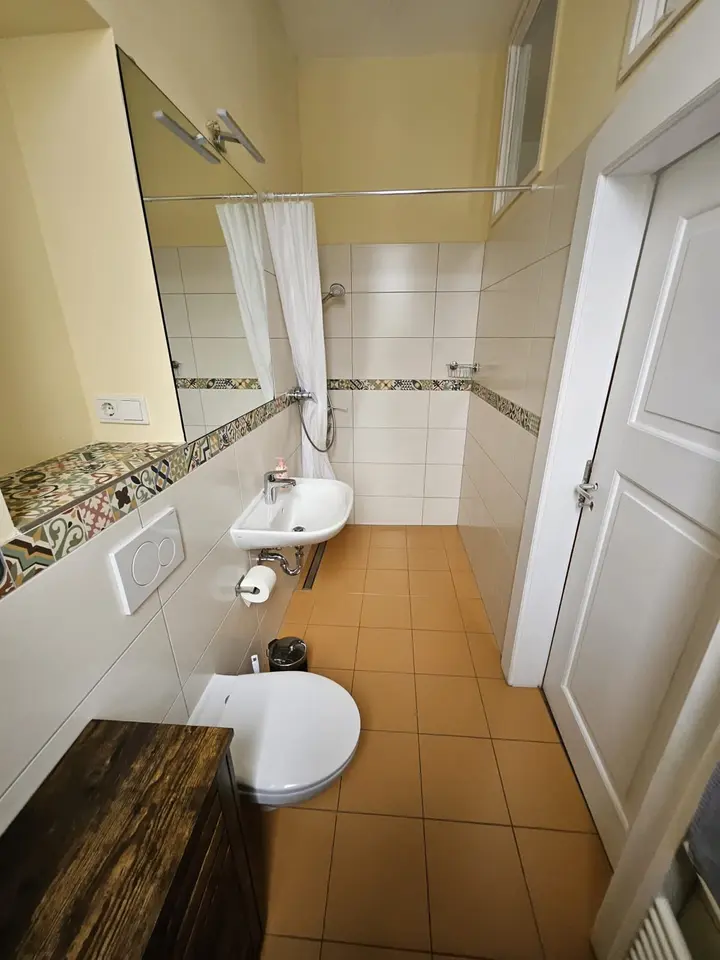 6 Zimmer Wohnung mit 120 m² in Saarbrücken – Bild 9