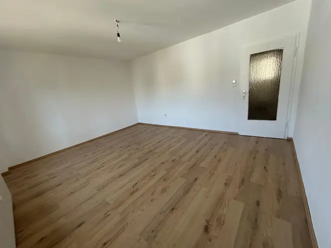 4 Zimmer Wohnung mit 90 m² in Wuppertal – Bild 2