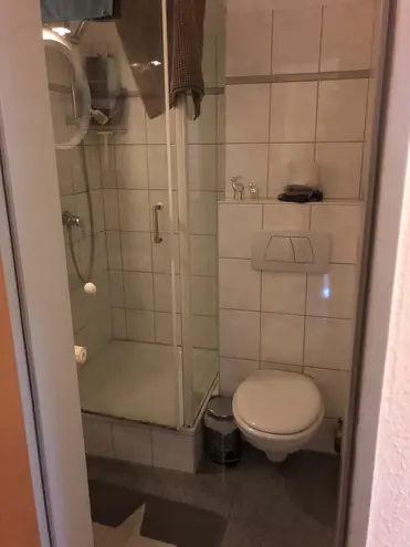 3 Zimmer Wohnung mit 97 m² in Hannover – Bild 2