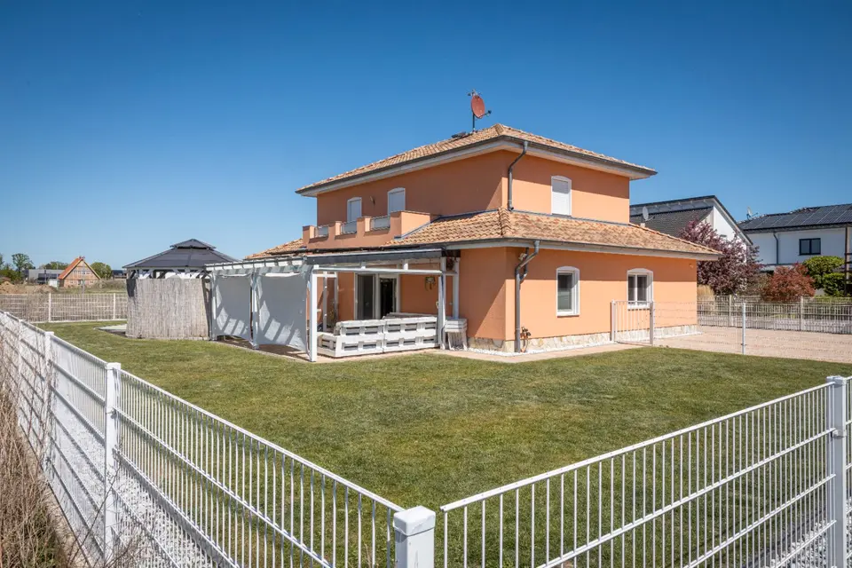 6 Zimmer Haus mit 312 m² in Wolfsburg – Bild 4