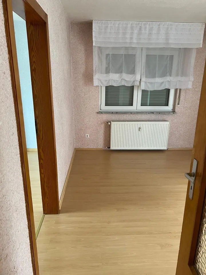 5 Zimmer Wohnung mit 167 m² in Michelstadt – Bild 2