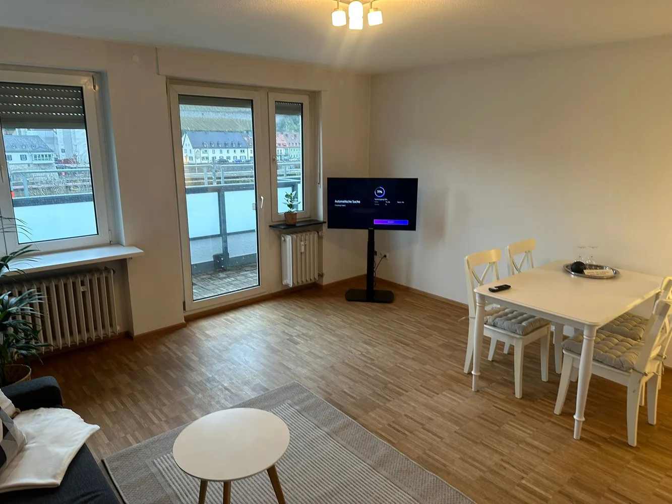 3 Zimmer Wohnung mit 94 m² in Würzburg – Bild 2