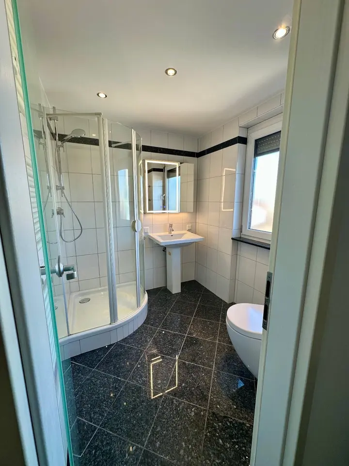 2 Zimmer Wohnung mit 55 m² in Neu-Isenburg – Bild 2