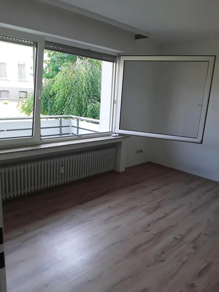 2 Zimmer Wohnung mit 42 m² in Solingen – Bild 3
