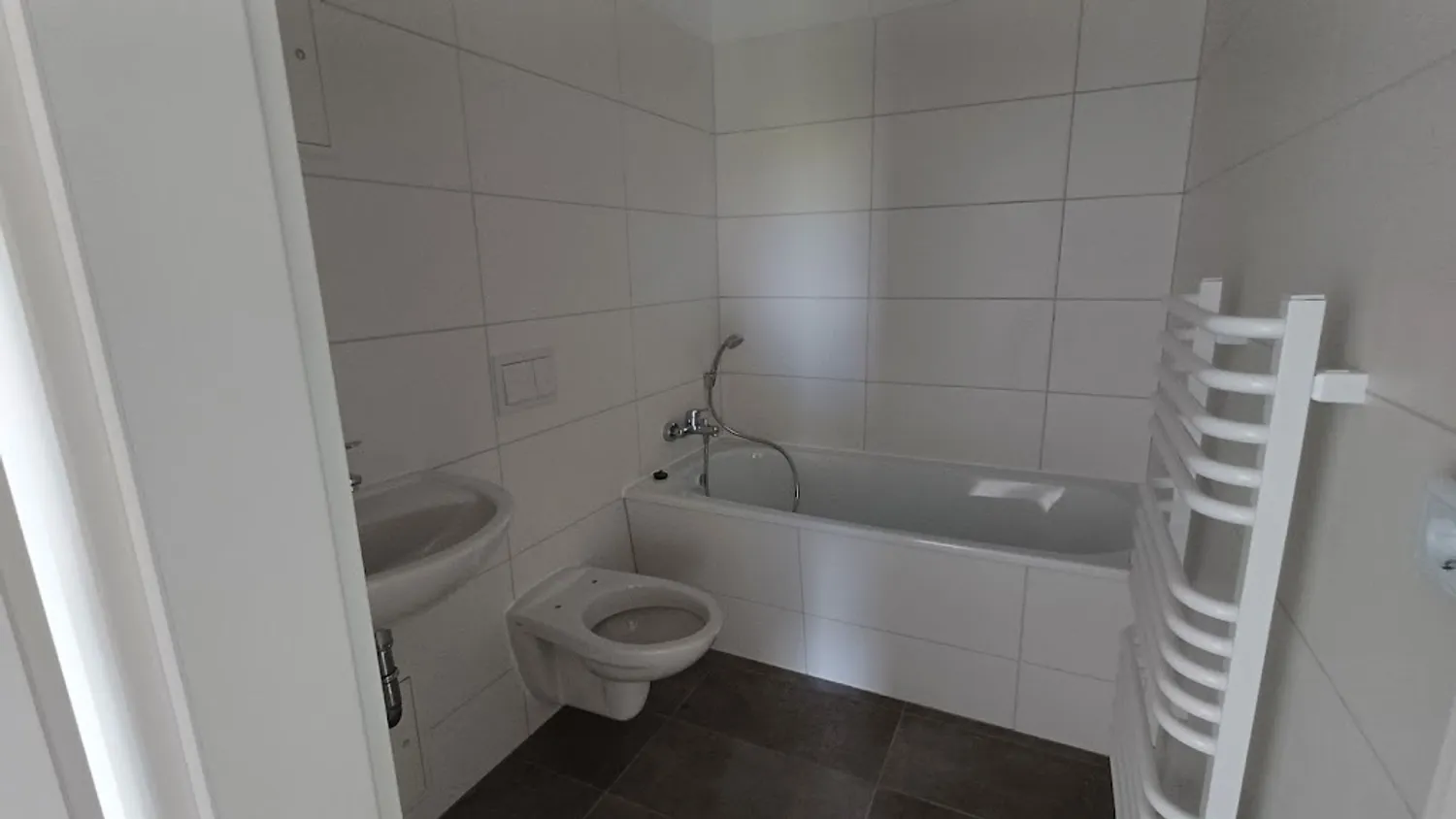 3 Zimmer Wohnung mit 66 m² in Merseburg – Bild 2
