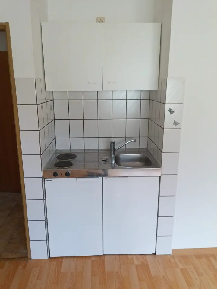 17 Zimmer Wohnung mit 23 m² in Marburg – Bild 2