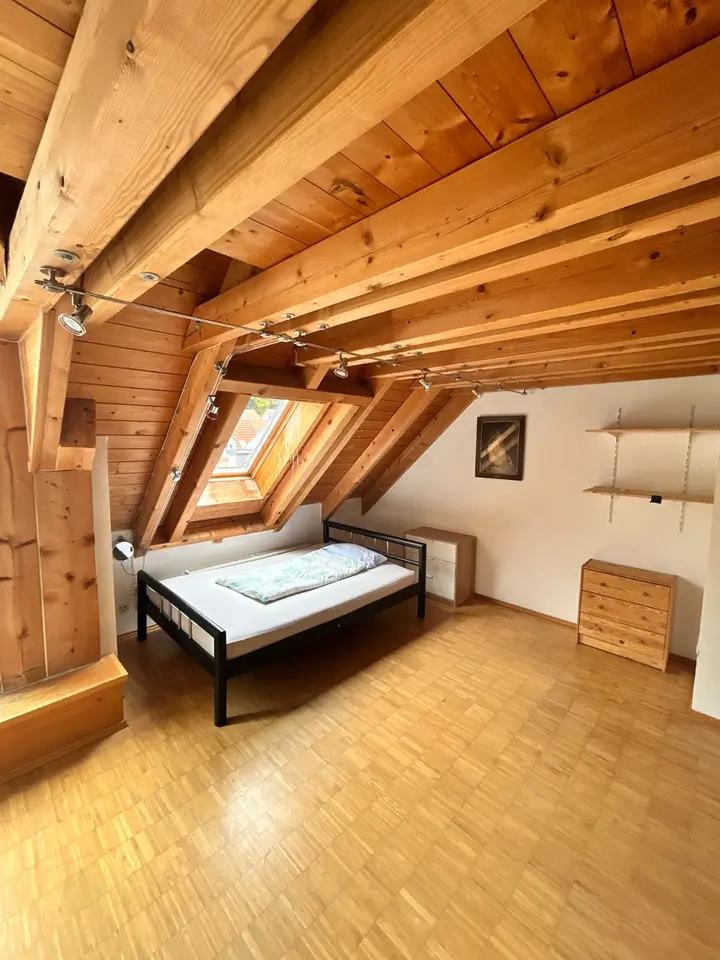 WG-Zimmer mit 20 m² in Freising – Bild 1