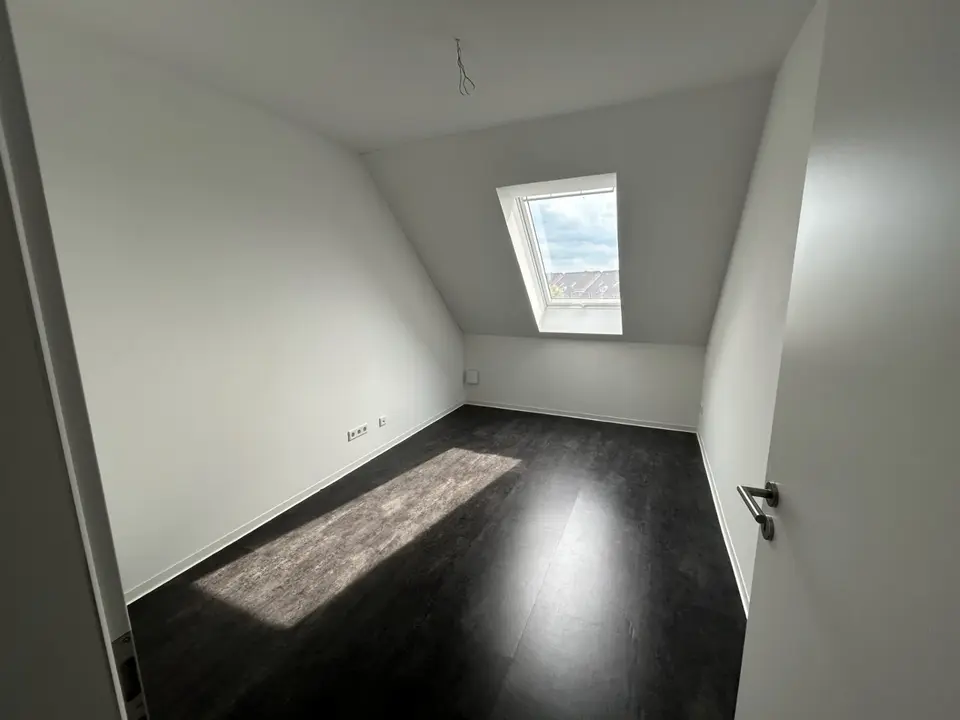 4 Zimmer Wohnung mit 123 m² in Schwerin – Bild 9