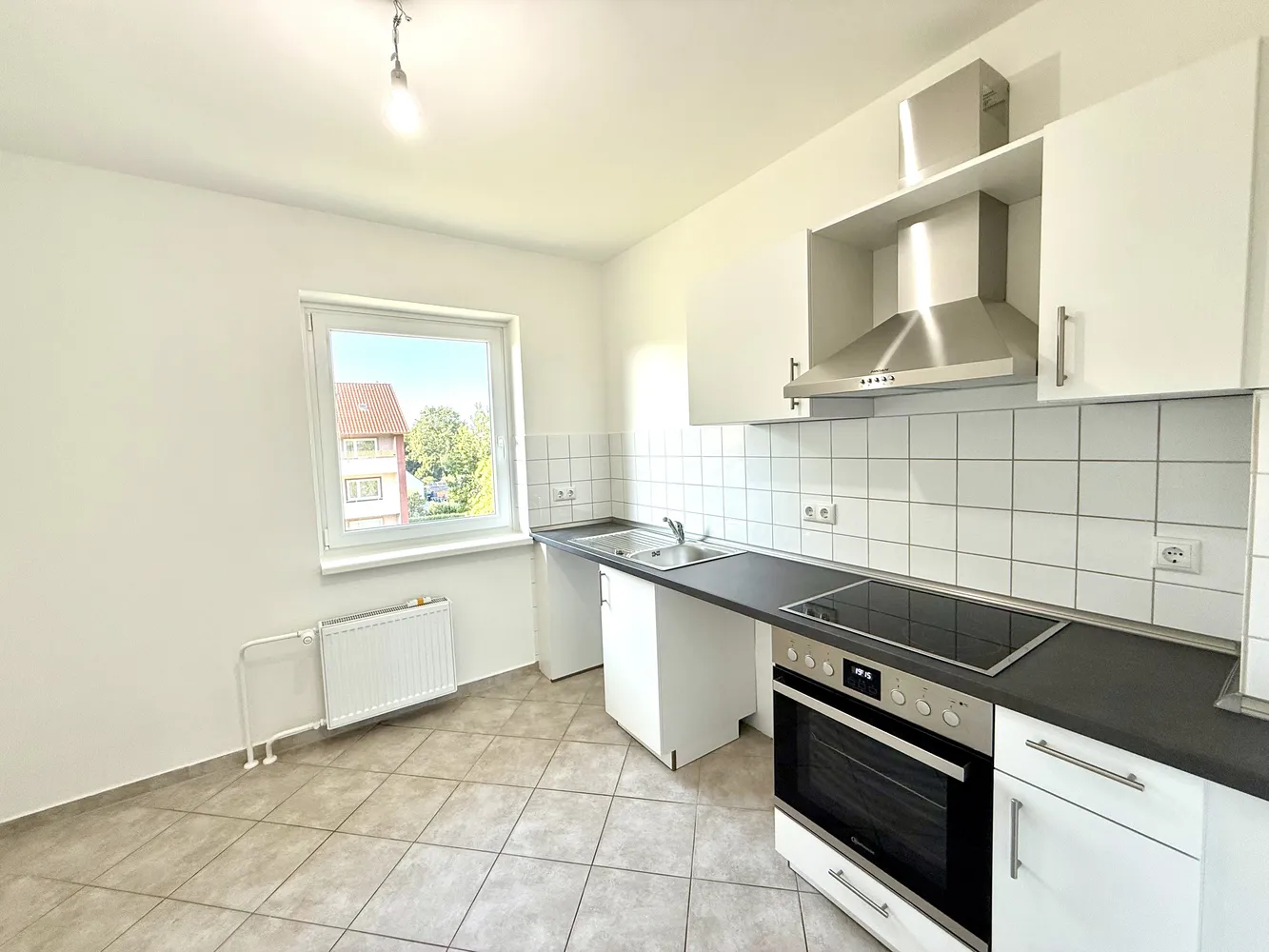 3 Zimmer Wohnung mit 64 m² in Lübeck – Bild 3