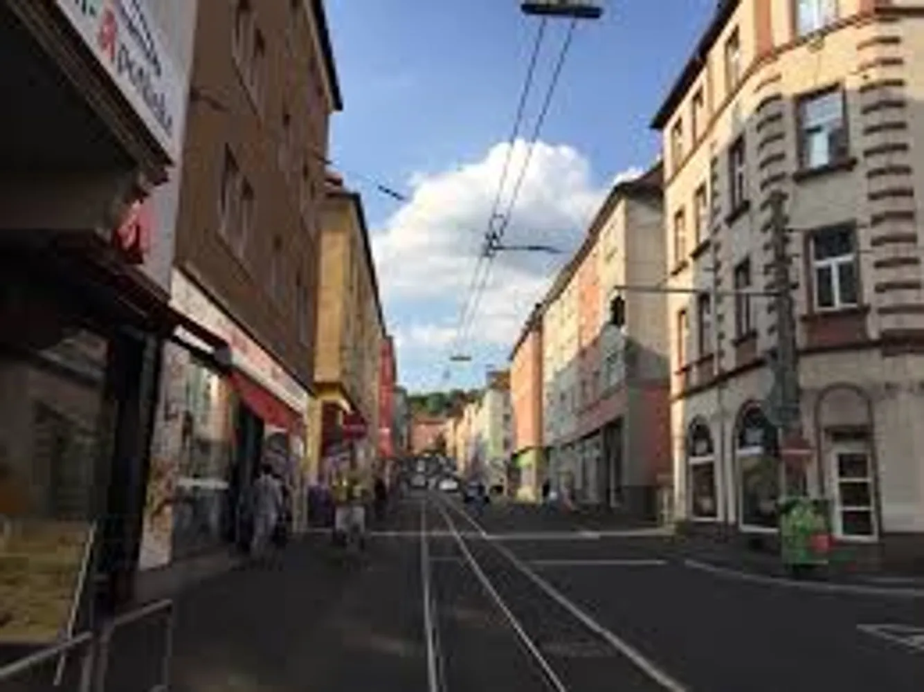 3 Zimmer Wohnung mit 70 m² in Würzburg – Bild 2