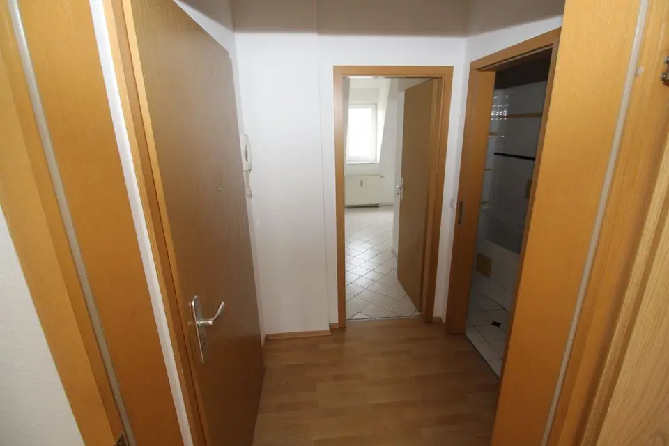 2 Zimmer Wohnung mit 45 m² in Plauen – Bild 6