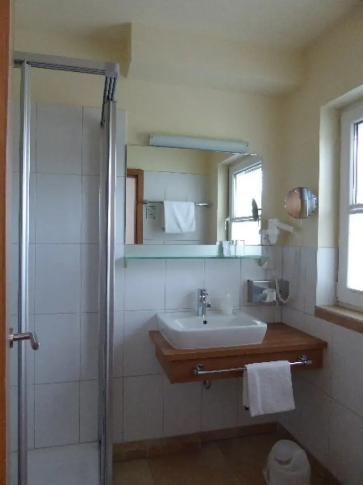 WG-Zimmer mit 25 m² in Frankfurt am Main – Bild 5