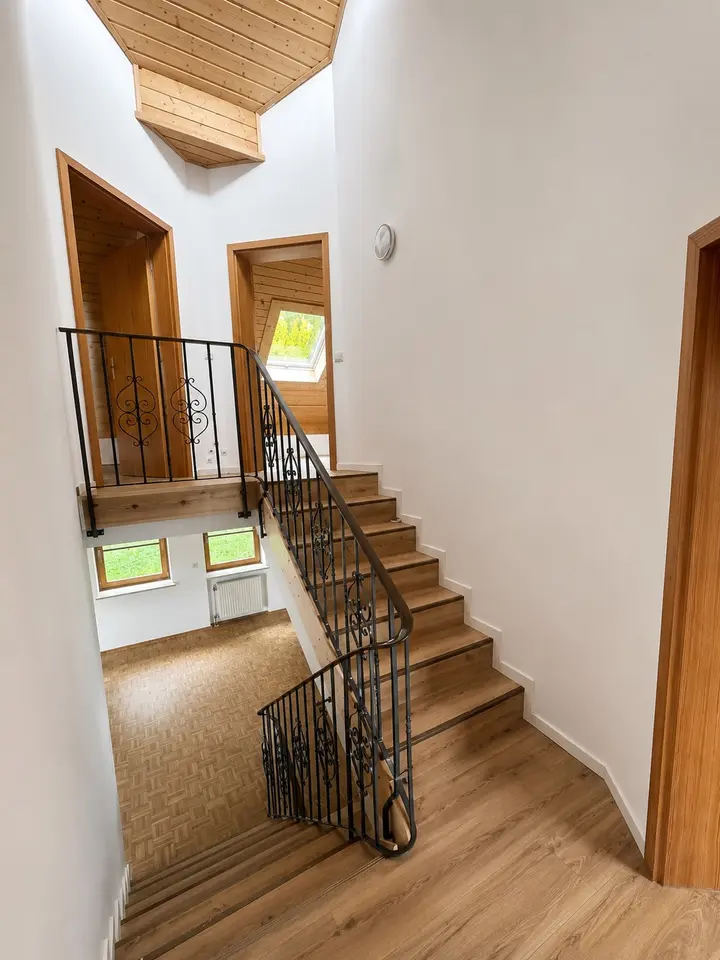 6 Zimmer Haus mit 120 m² in Erlangen – Bild 6
