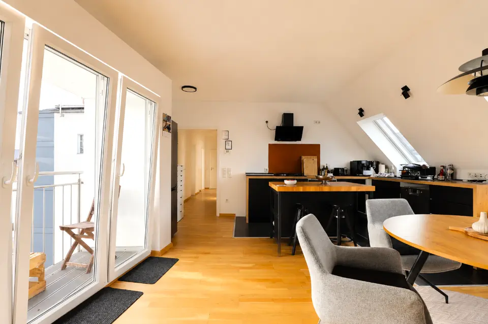 4 Zimmer Wohnung mit 160 m² in Trier – Bild 3