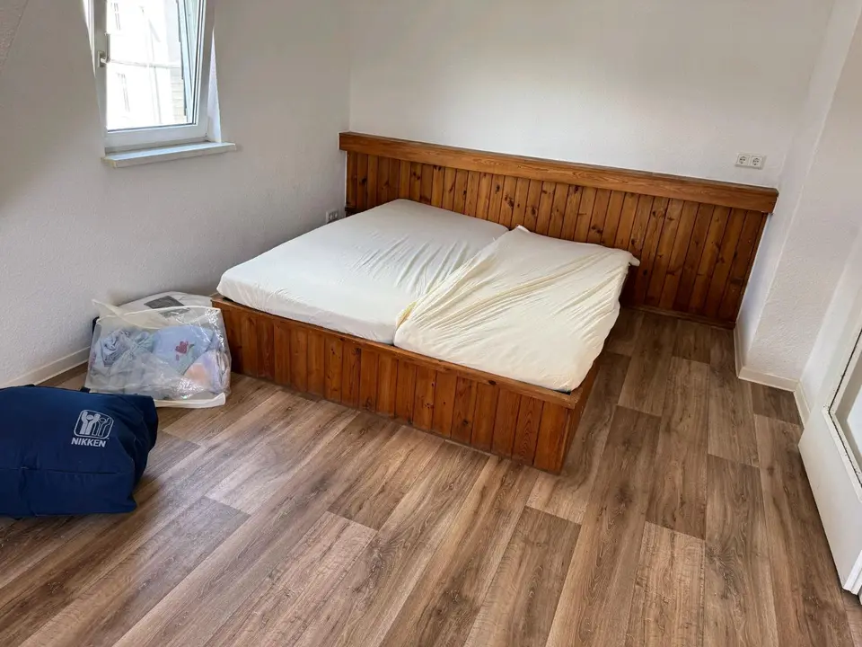 4 Zimmer Wohnung mit 40 m² in Amberg – Bild 1
