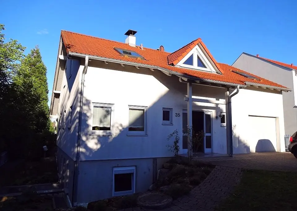 7 Zimmer Haus mit 185 m² in Sindelfingen – Bild 2