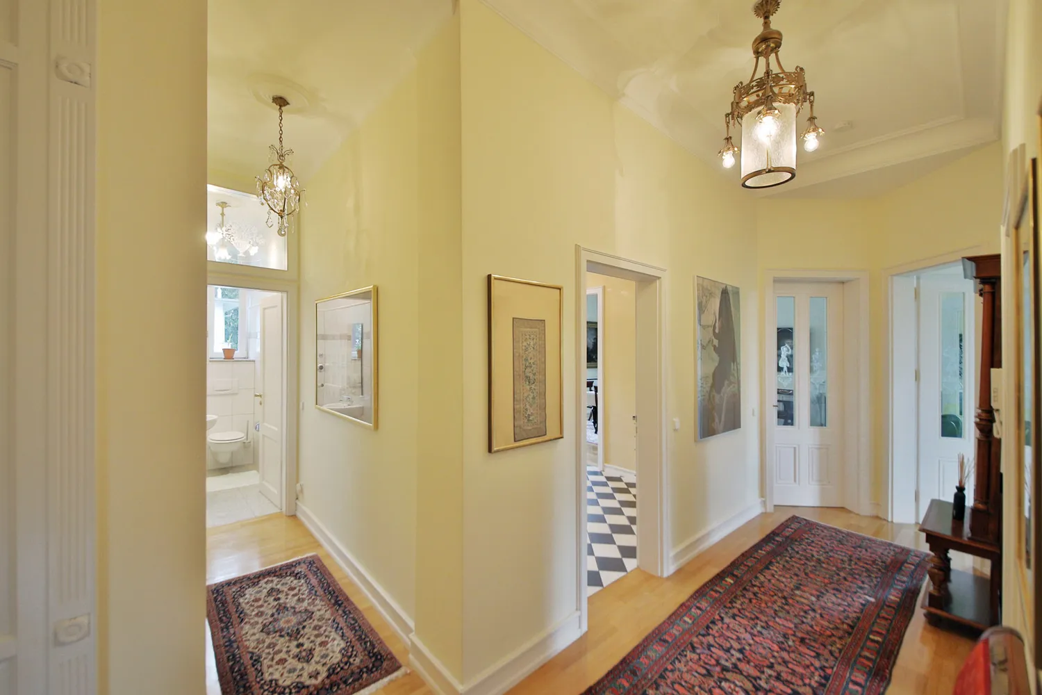 4 Zimmer Wohnung mit 150 m² in Baden-Baden – Bild 8