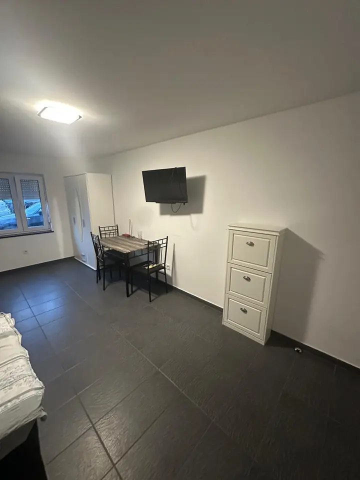 WG-Zimmer mit 28 m² in Kaiserslautern – Bild 1