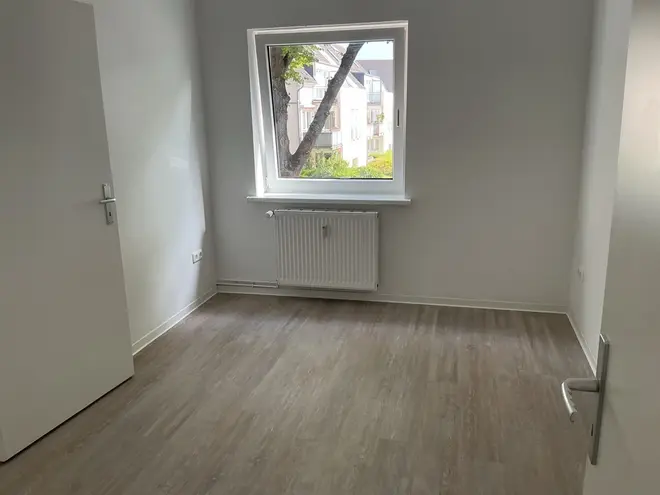3 Zimmer Wohnung mit 59 m² in Rostock – Bild 2