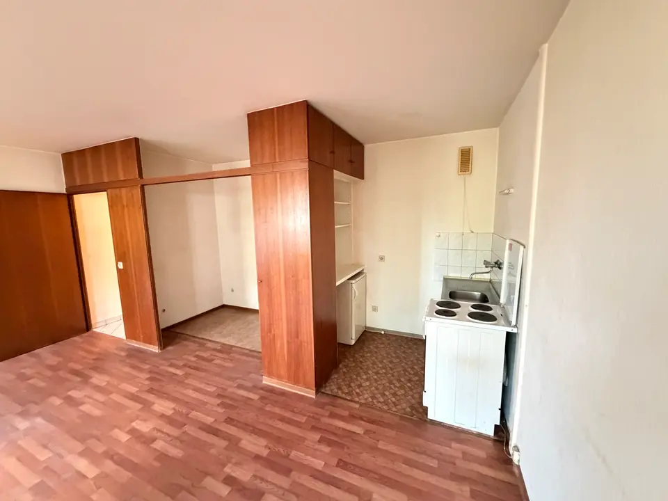 2 Zimmer Wohnung mit 40 m² in Saarbrücken – Bild 3