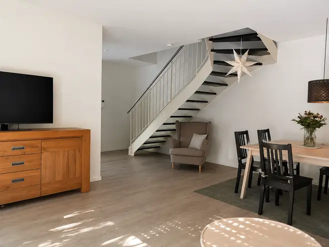 3 Zimmer Wohnung mit 98 m² in Oldenburg – Bild 2