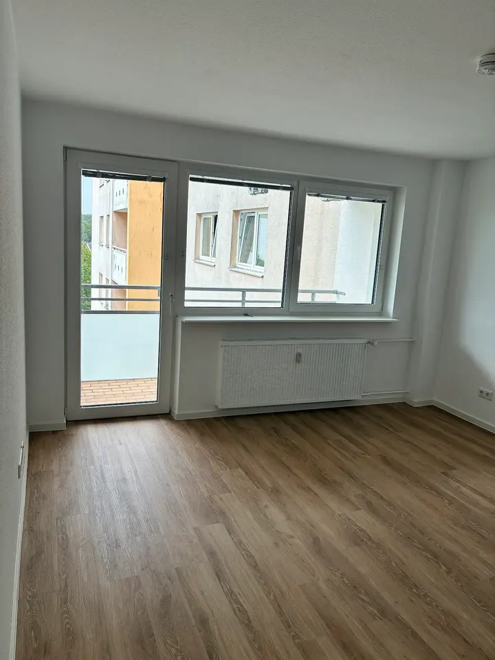 4 Zimmer Wohnung mit 82 m² in Dietzenbach – Bild 1