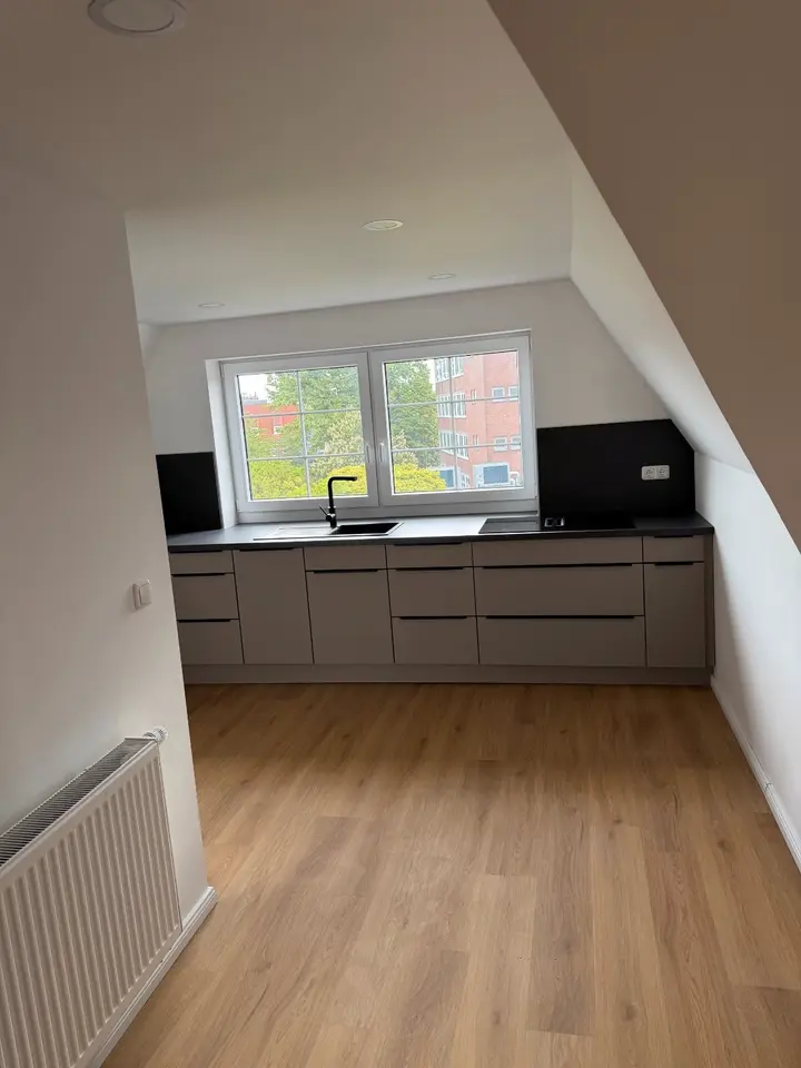 2 Zimmer Wohnung mit 75 m² in Emden – Bild 4