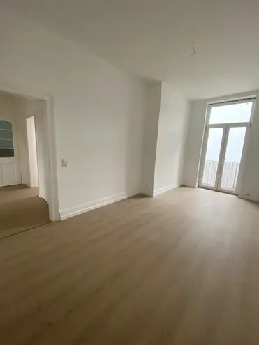3 Zimmer Wohnung mit 95 m² in Frankfurt am Main – Bild 11